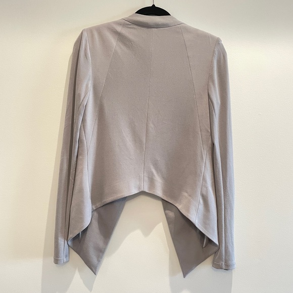 Unbuttoned blazer - Picture 2 of 4